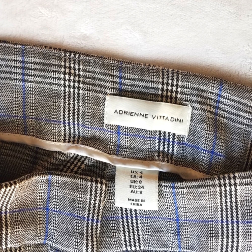 Adrienne Vittadini Plaid Straight Pant - Picture 6 of 9